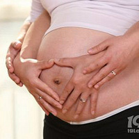 ̥����ҹ����������ô���£�������θ���˯�ߣ�