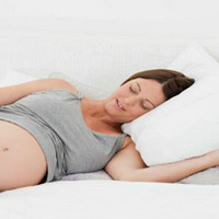 �и�����˯���ؿ��ϳ��麹��ô���£��и�����˯��������ô�죿