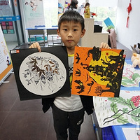 ��ů���⡤СС���У�����������վ�����ڻ�õ�塱��Ŀ