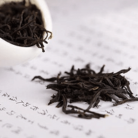 �������������棬���ӳ��е���ɽ��1000���ֻΪһ���ò衱