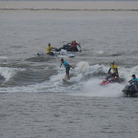 ����Ū����Ӣ���ˬ