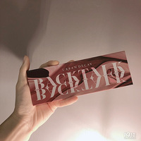 ����ױ�ء���ױ�Ǹ��ӣ�������ɫ����������Ȼ������