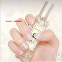 ������AK��������0.01Ԫ��ֵ���飬�ַ��������ɾ���С��Ů��