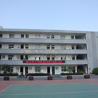 ��Ư��ͼ��ݽ�У԰������վ������������ɽ��ӯ��Сѧ