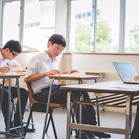 �����ڵء���ۣ�������ͬ�Ľ�����̬��