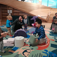 �������жమ�Ķ����������տ���ͼ��ݾ�֪����