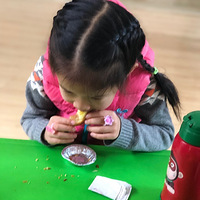 �������