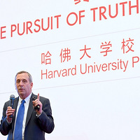 ����У���ı����ݽ�: ������׷�����ѧ��ʹ����ȫ�ģ�