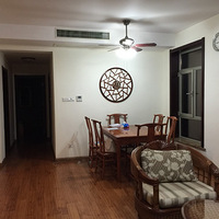 ����ֱ��2���� ���̴�ѧʮ���� �̹�·��һ·�ڳ���о��3����