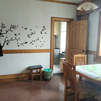 �����ѧ����Сѧѧ������װ����һ�����ϱ�͸ͨ����һ¥������