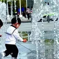 3��Ů�����������Թ��ۣ����ױ鲼ÿ��С��