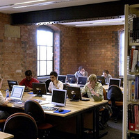 �������ڵ�ŦԼ��ѧ����Ϊ��˵�Լ�������������ѧ�������ϡ���