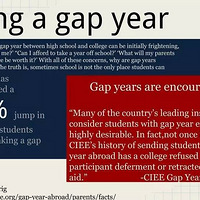 11���й��к��Ի��ͷ��أ�Ϊʲô���ʵ����������ڿα�֮��