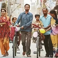 ��������2000���ҳ������ں��ӡ�����С�������ж�ƴ��