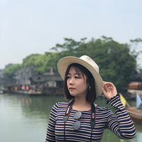 ��520Լ��ױ����Ů�Ű����������ѱ�����