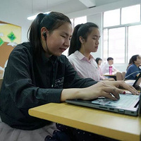 ����������Ů�������ǻ���ʲô���ɲ�Ŭ���� | ů��