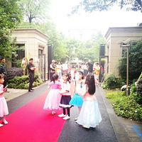 �׶�԰����������