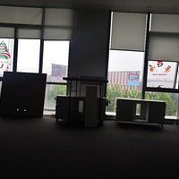 ����ͰͶ��渻����ï�㳡��װд��¥���˳���