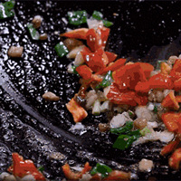 �����ϲ�������������ʳ�ֻ�в�ͬ�����ʳ��֮���໥ȡ������