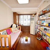 ���˹�Ԣ�³��÷���80������3.5�����г���50�򣬷�������