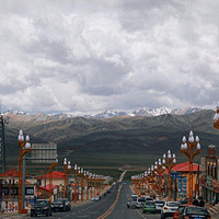 �ຣ���Ｃ����1���������쾳������һ���˵Ļ�ţ��ɽ����