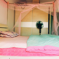 ʯ�����´������Ժ��⣬Ů�����Ⱞ�ɾ�