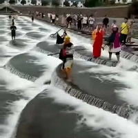 ��ɽ��ˮ����ͷ��̫̫