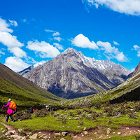 ����תɽ����ɽ֮�������������մ�Խ����ս���ޣ���װ