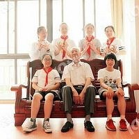 ��ɫӭ���� �﷫������ ����ʮ���е����ȶ�Ա���߽�����Ժ