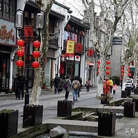 ����10���������С�Խ֣��ӷ��ֺ���ɽҹ���ϰ���ȥ����