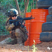 �����������˺ö࣬���ȵ�����Ҳ�赲�������Ƿŷɵ�����