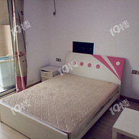 ����ֱ�⣬�������㳡���滪ʢ���ĳ�����������������̨