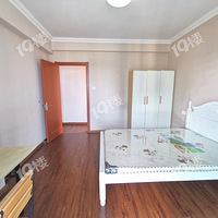 ����ֱ�⣬���������㳡���������������̨