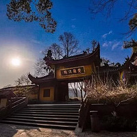 Ǯ����һ����ح�������¡������±�����ʼԤ�����Ե��Ǹ�����