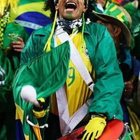 �ں��� ��Ҫ���Ž���Ҷ���