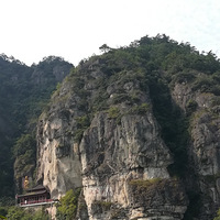 �ν��´����