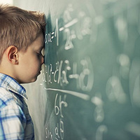 �ҳ��ؿ�����ΰ������ӶԿ���ѧ������