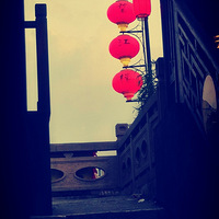 �������