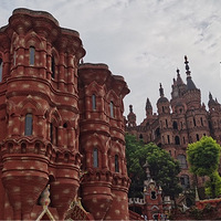 ����Ϊ�����ġ���ʿ�ᡱ���λõĽ������ʺ����գ�