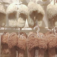 ���� | ������Ʒ����Ь�ֿ�����