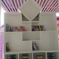 �����δ��Сѧ�׶�԰������