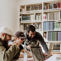 ʩǿ��ѧ:��1/4�山��ҵ����ѡ������ط�ӵ�������ħ��