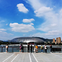 ����С��