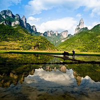 �Ƽ�һ���㽭¶Ӫ�ؾ������ճ��ƺ�ʢ�磬��Խ������������ɾ���