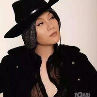 ���ԡ�����Ϊ����Ӱ�����������ˣ���Ϊ������ױƷ�ƴ�ʼ��