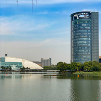 ���ݡ��㽭��ѧ�Ͻ��У����λ���������ຼ��·866�š�