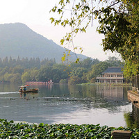 ���۵��糿