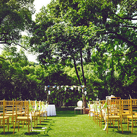 ���ݾƵ���ô�࣬���Ҳ���һ�ҾƵ���ƺ����