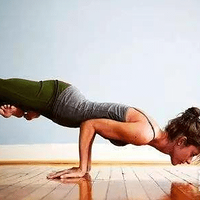 ��˵���������٤��ʽ�Ķ��Ǵ�ʦ��������С�಻�У������٤ѧУ