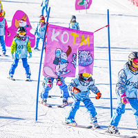 �������� Բ������һ����ѩ��